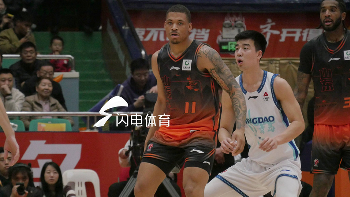 CBA常规赛第二阶段：上海登顶辽粤对决辽宁复仇