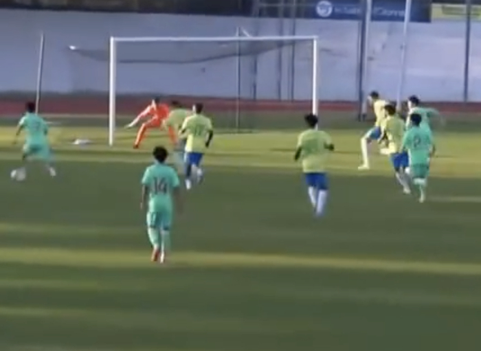 U16国少0-1巴西遭两连败 战术争议引球迷热议