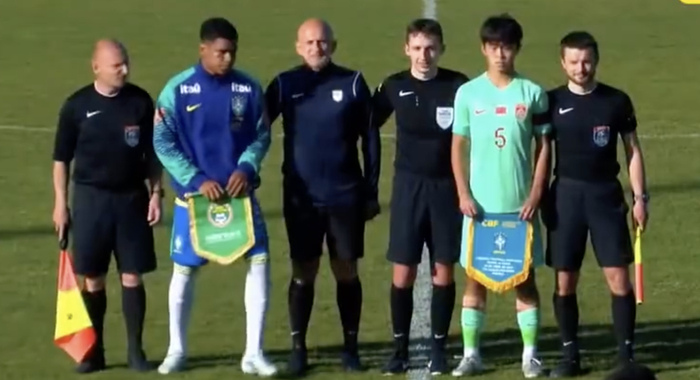 U16国少0-1巴西遭两连败 战术争议引球迷热议