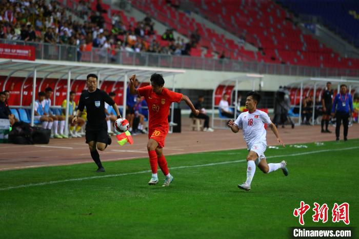 陕西渭南四国赛首轮：中国U19以1-0击败越南U19取